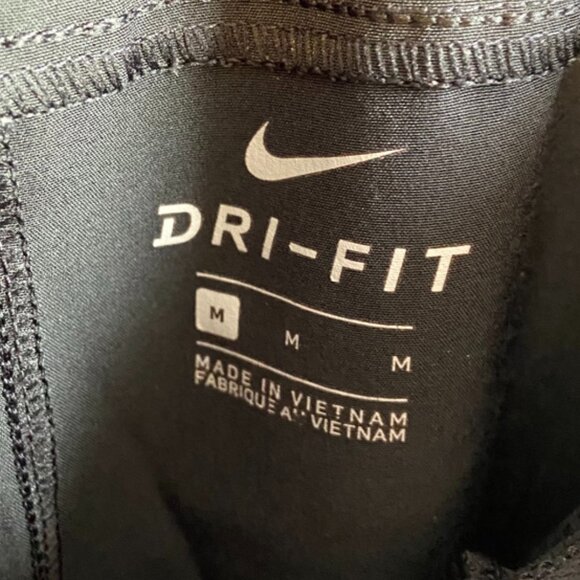 Nike Dri-Fit Black & Gray Athletic Shorts - Picture 3 of 6